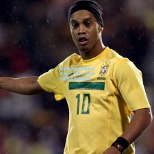 赫伊森父亲发声质疑尤文决定，透露儿子与伊尔迪兹每日保持联系