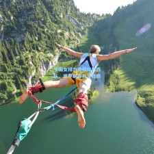 中国女排力克强敌巴西队，世界联赛再添胜绩