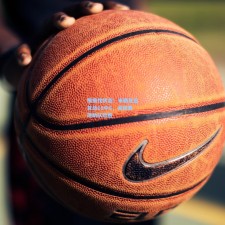 慢慢找状态！米勒复出首战18中8，关键表现助队险胜