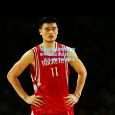 青春风暴席卷欧冠！埃斯特旺破蓝军尘封纪录，吉乌闪耀半场引热议