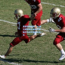 圣西罗惊魂夜！AC米兰两球领先痛失好局 帕尔马补时绝平抢走一分