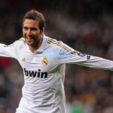 首钢男篮前景蒙尘 翟晓川重伤恐赛季报销